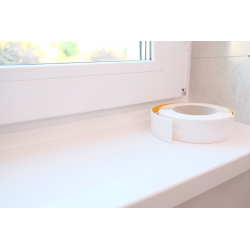 PVC 18x18mm x 5m soft skirting board, self-adhesive, corner bar
