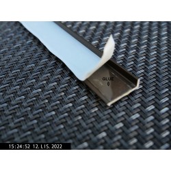 C33 SELF-ADHESIVE ALUMINUM ANGLE PROFILE 20 X 5.8 MM x 2 x 134 cm